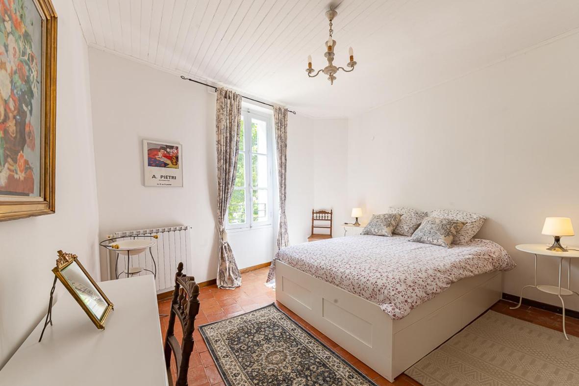 Maison De Maitre 230M² En Plein Coeur Du Village Camps-la-Source Ngoại thất bức ảnh